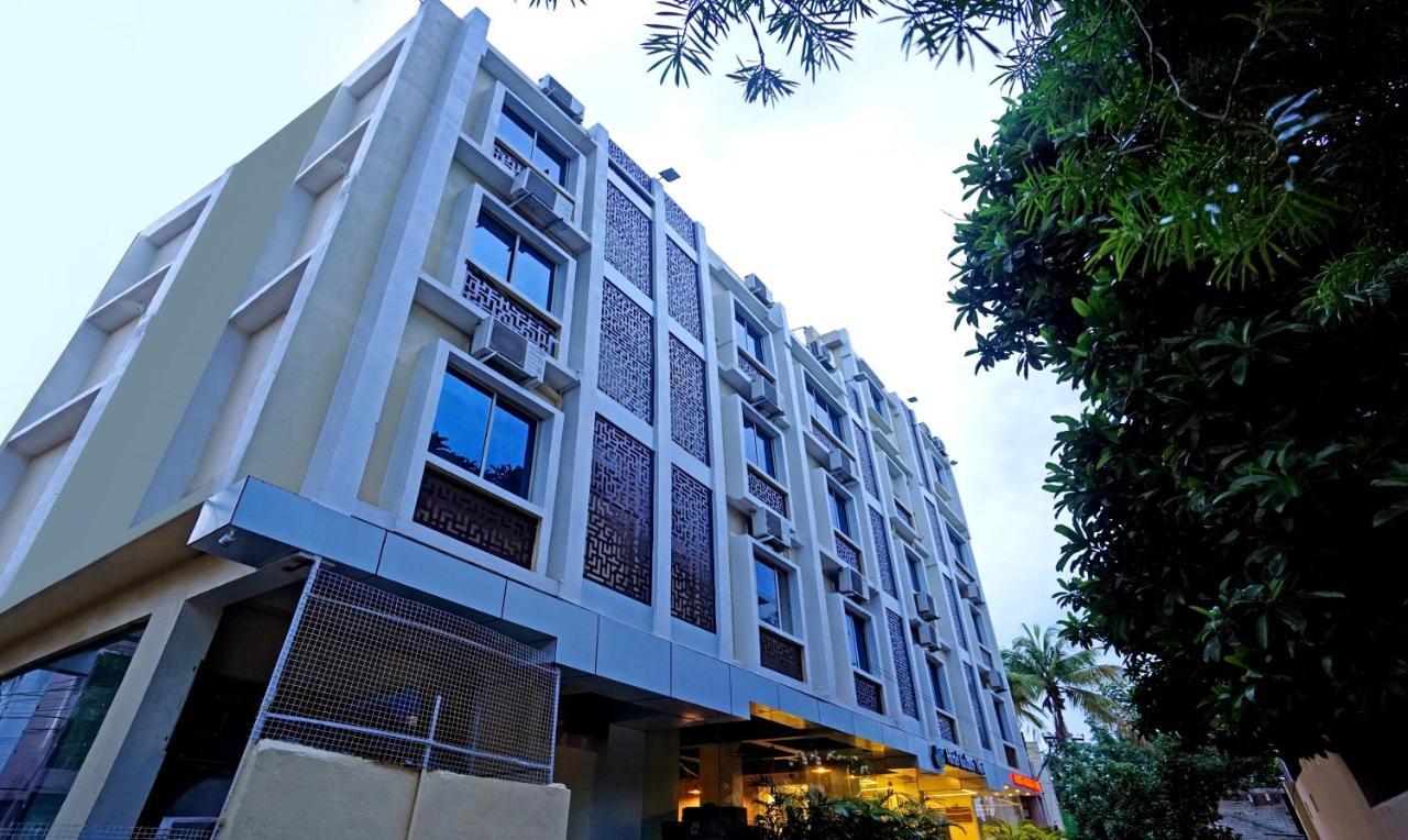 Treebo Trend Hotel Golden Nest Bhubaneswar Buitenkant foto