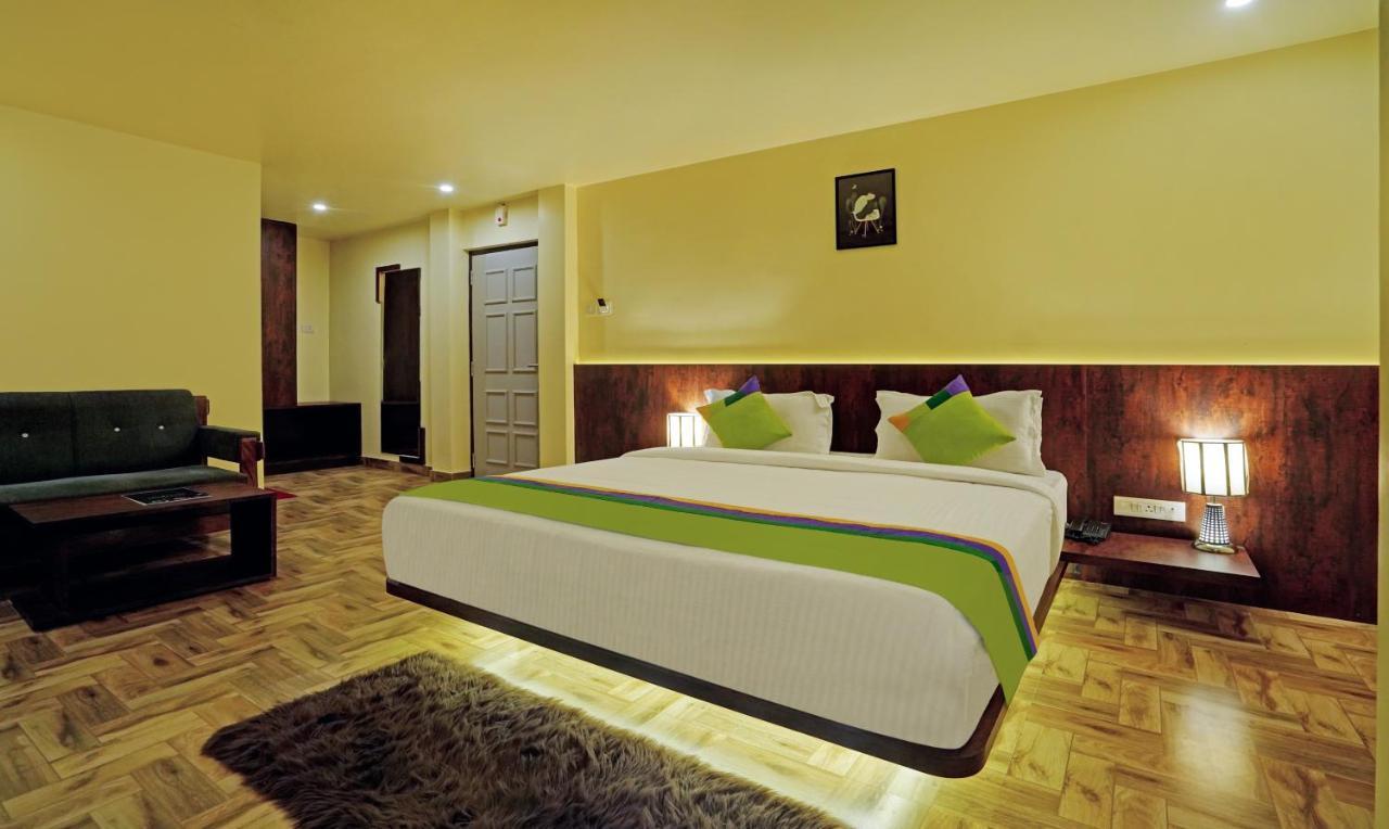 Treebo Trend Hotel Golden Nest Bhubaneswar Buitenkant foto