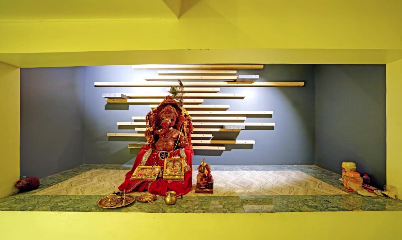 Treebo Trend Hotel Golden Nest Bhubaneswar Buitenkant foto