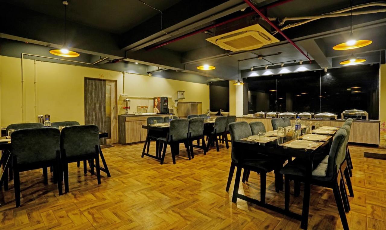 Treebo Trend Hotel Golden Nest Bhubaneswar Buitenkant foto