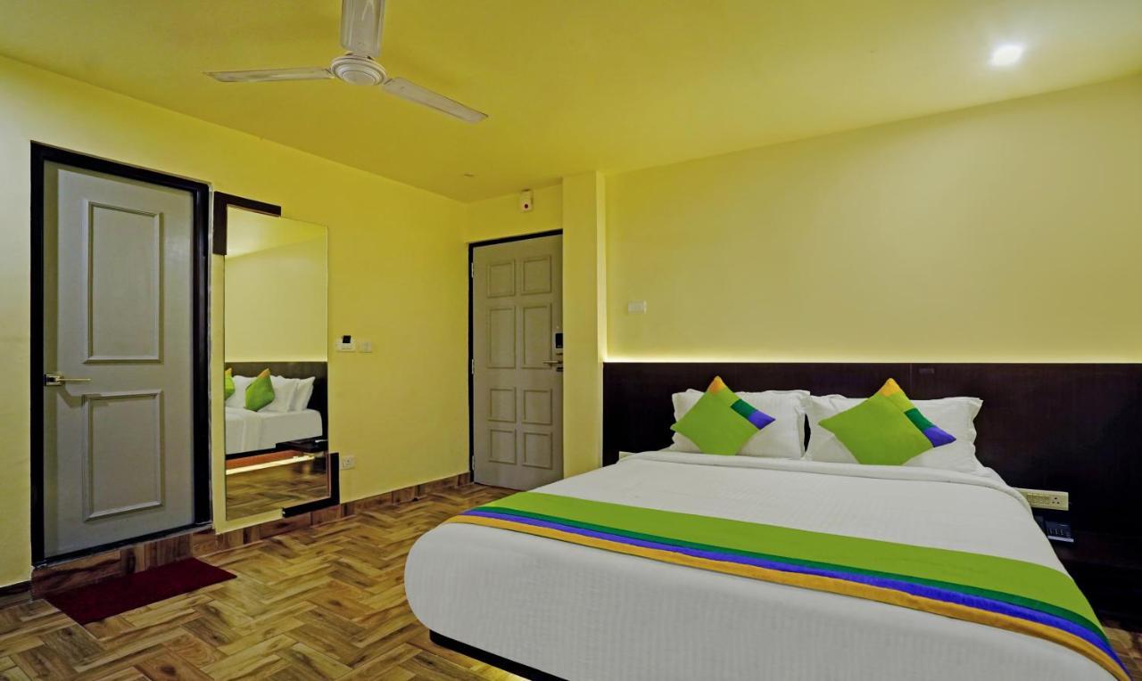 Treebo Trend Hotel Golden Nest Bhubaneswar Buitenkant foto