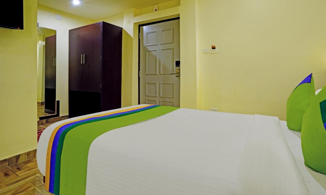 Treebo Trend Hotel Golden Nest Bhubaneswar Buitenkant foto