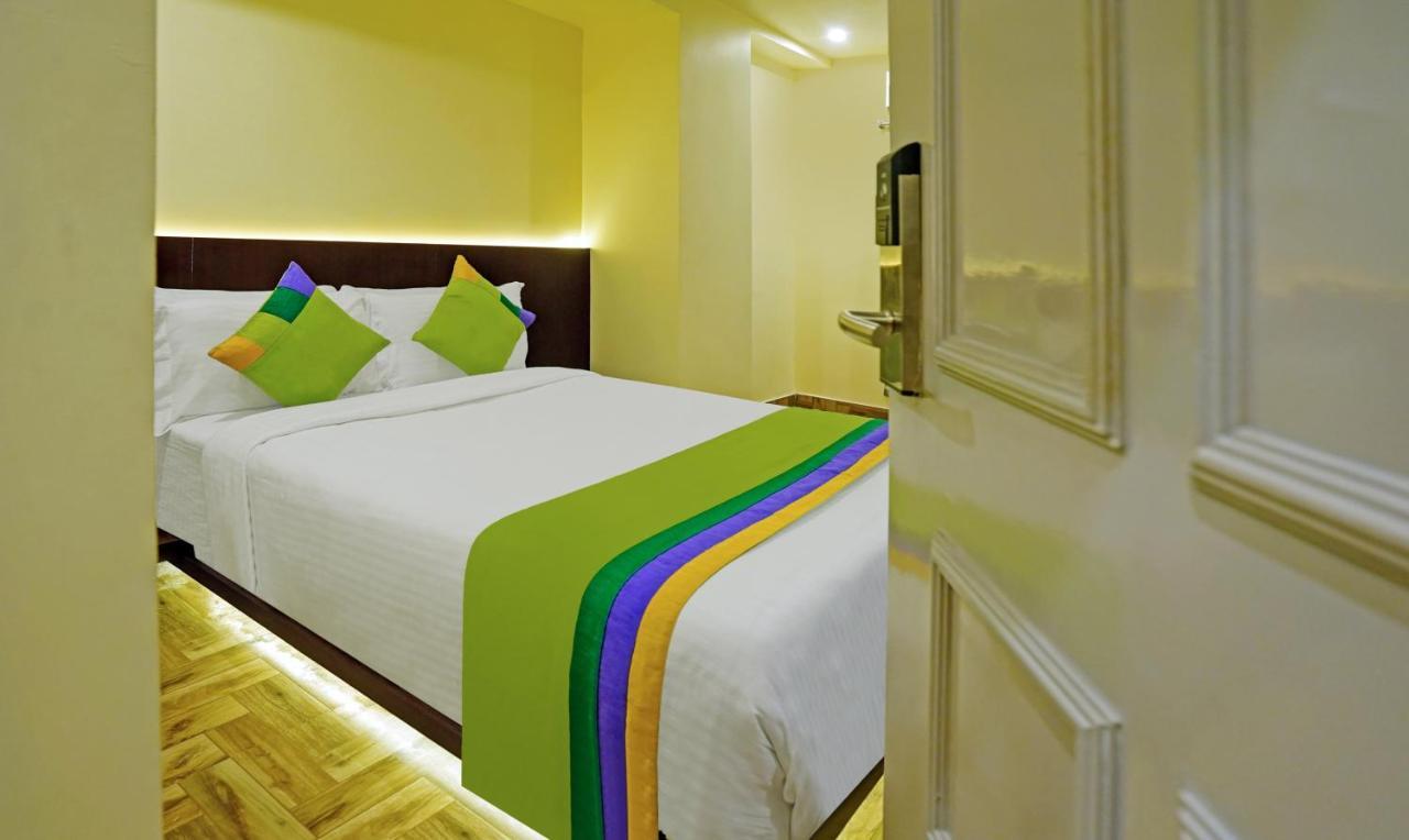 Treebo Trend Hotel Golden Nest Bhubaneswar Buitenkant foto