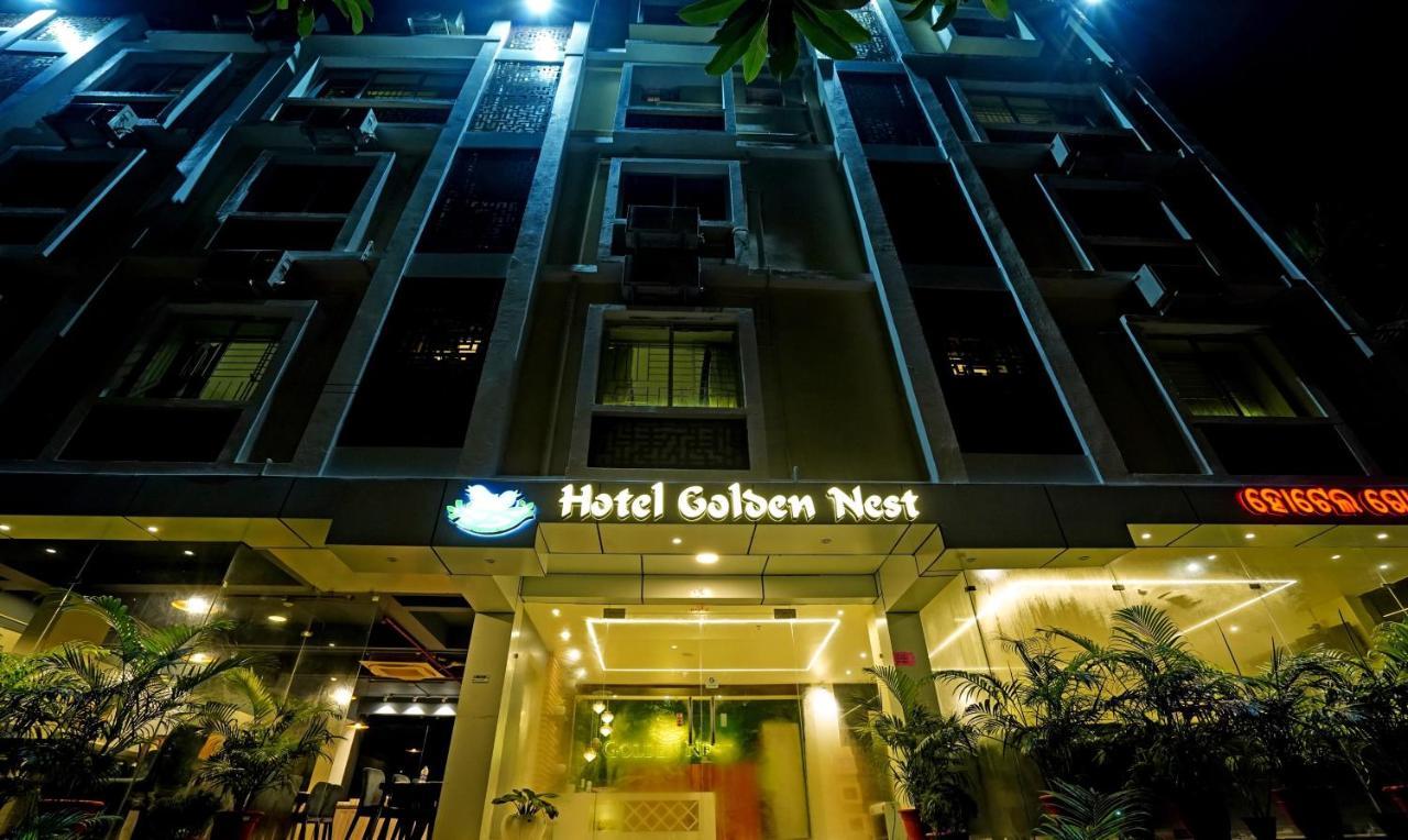 Treebo Trend Hotel Golden Nest Bhubaneswar Buitenkant foto